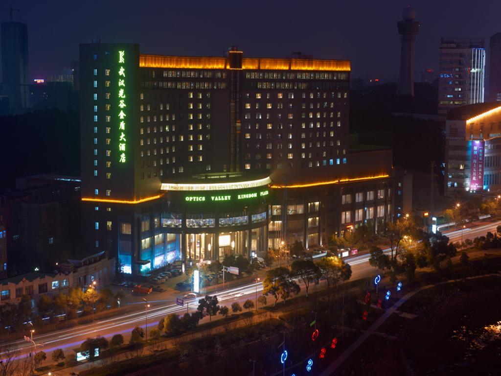 Optics Valley Kingdom Plaza Wuhan Esterno foto